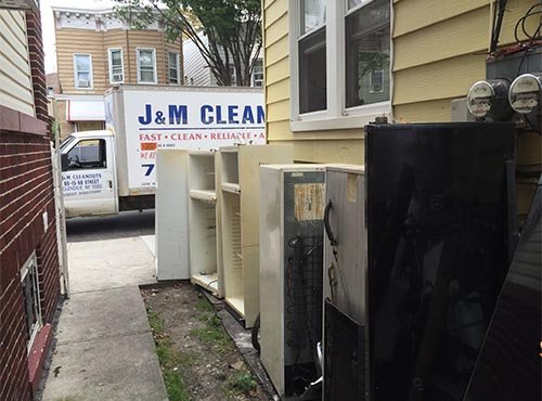 appliance_removal_from_driveway_nyc_before